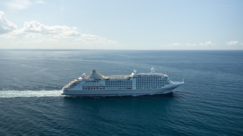 Die Silver Dawn auf dem offnen Meer | © Silversea Cruises